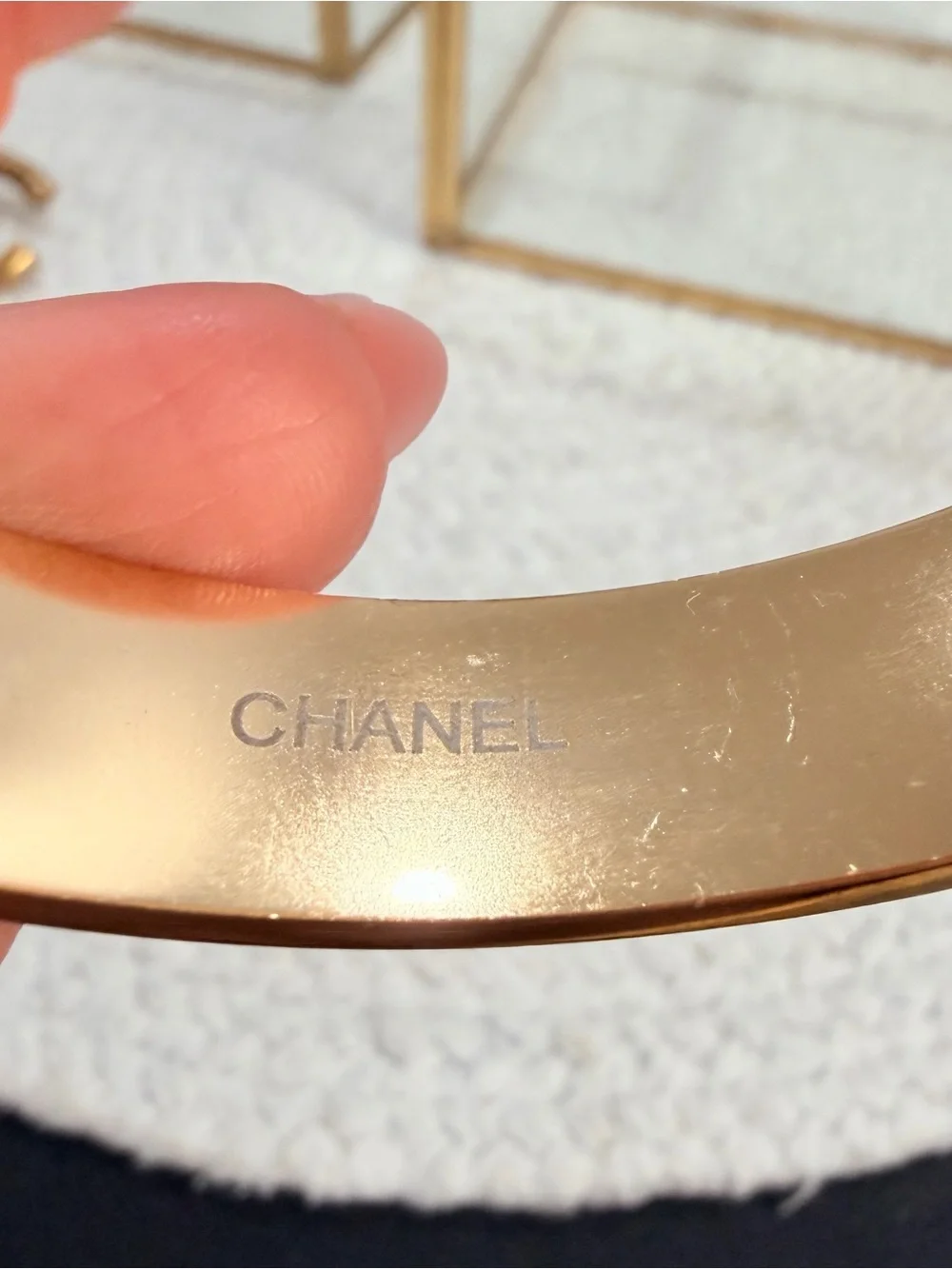 White & Gold Quilted Logo Statement Bangle Bracelet | Fashion | Size 6.5 -7
